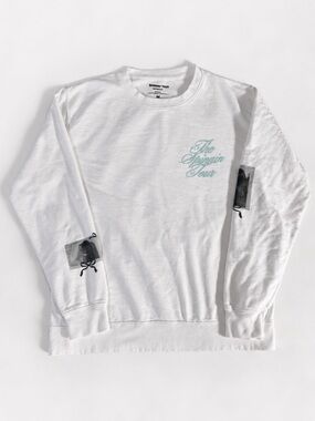 Madison Beer Spinnin tour crew neck